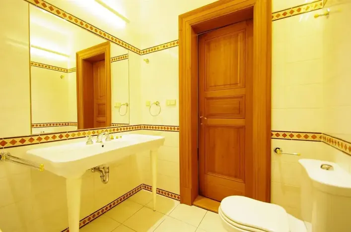 Pronájem atypického bytu, Praha - Josefov, Žatecká, 195 m2