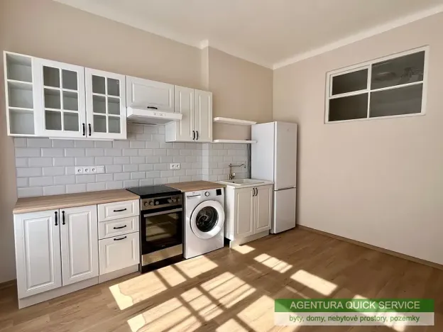 Pronájem bytu 2+kk, Praha - Žižkov, Hájkova, 59 m2