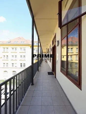 Pronájem kanceláře, Praha - Smíchov, 168 m2