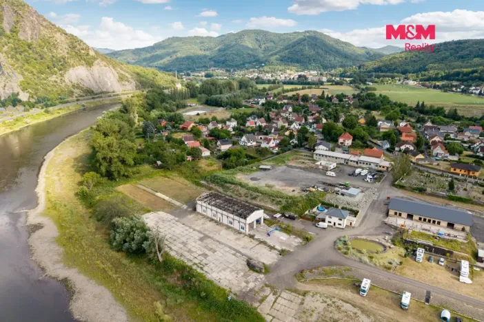 Pronájem pozemku, Velké Březno - Valtířov, 250 m2