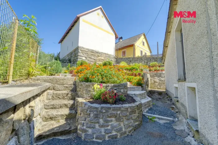 Prodej rodinného domu, Zavlekov, 67 m2
