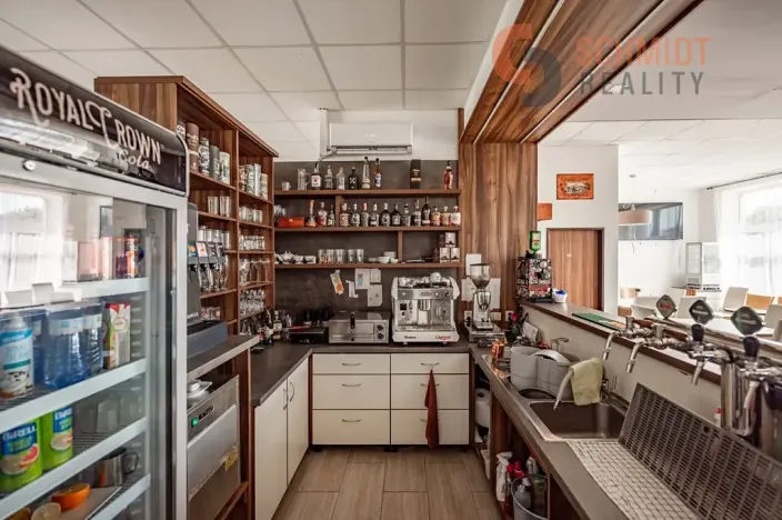 Pronájem obchodního prostoru, Břeclav, Na Valtické, 77 m2