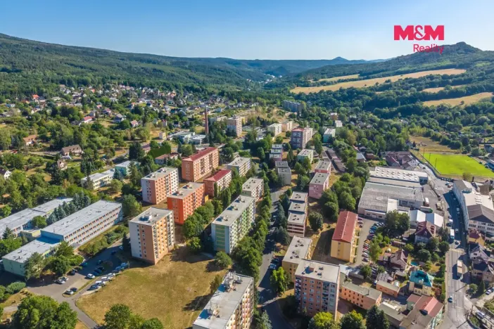 Prodej bytu 2+1, Jílové - Kamenná, Školní, 59 m2