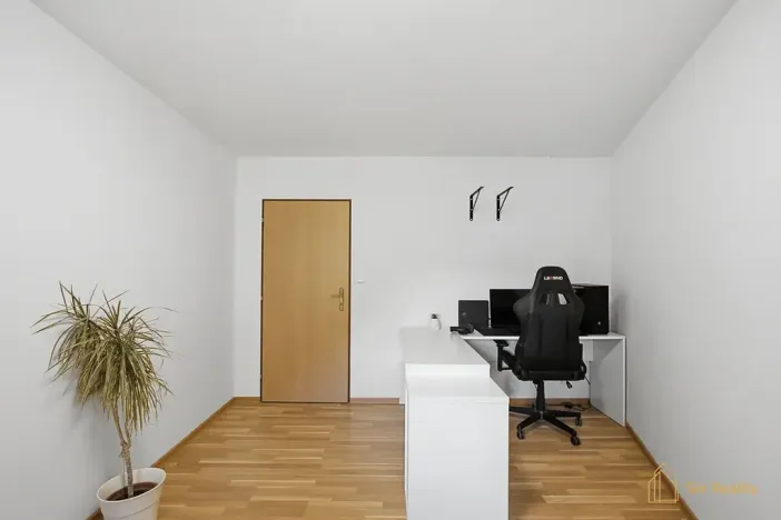 Prodej bytu 3+kk, Kněževes, 88 m2