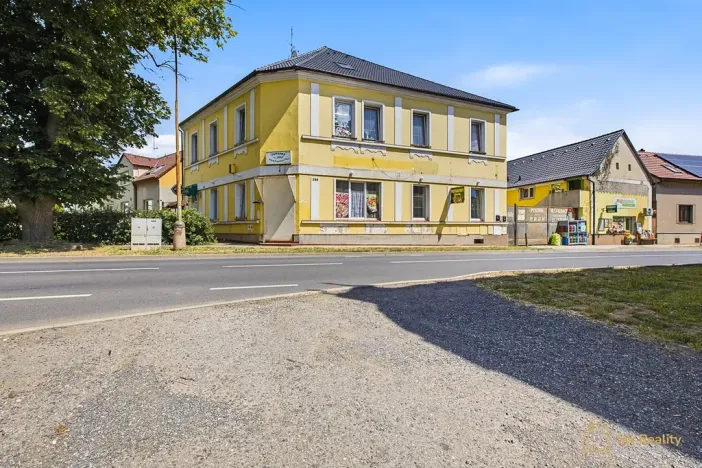 Prodej bytu 3+kk, Kněževes, 88 m2