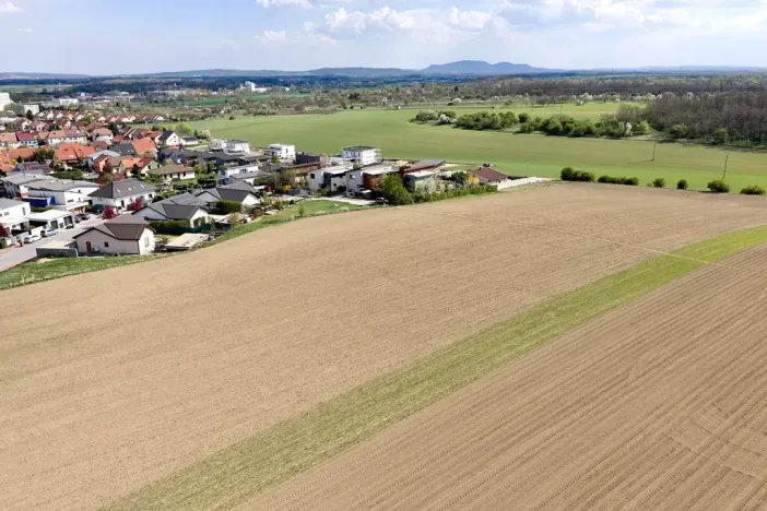Prodej pozemku pro bydlení, Hrušovany u Brna, Pod Střediskem, 1095 m2