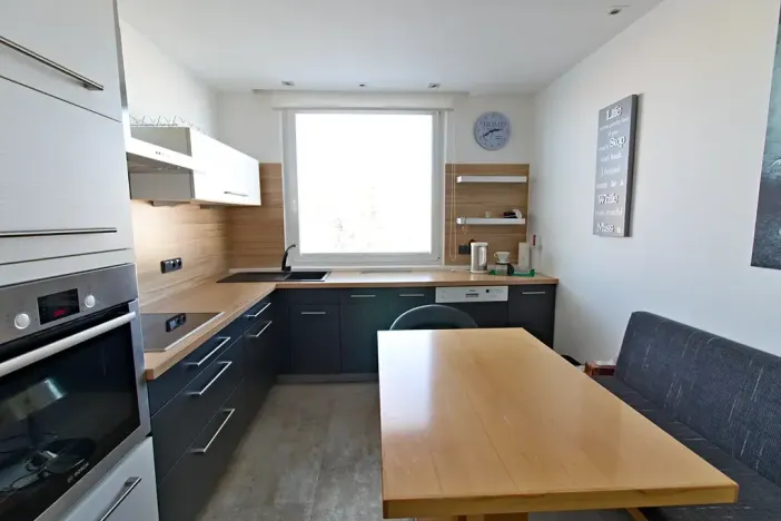 Prodej bytu 3+1, Plzeň, Heyrovského, 76 m2