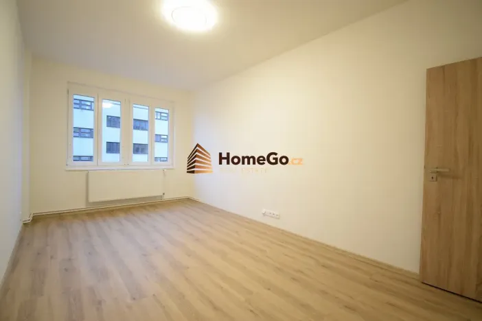 Pronájem bytu 2+1, Praha - Nusle, U gymnázia, 56 m2