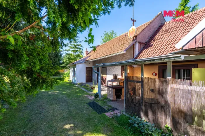 Prodej chalupy, Býchory, 98 m2