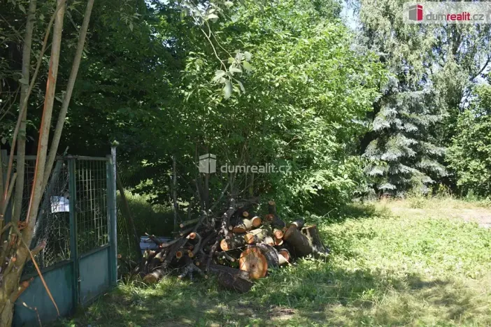 Prodej pozemku pro bydlení, Loukovec, 909 m2