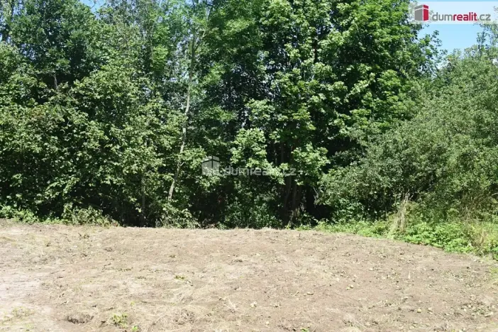 Prodej pozemku pro bydlení, Loukovec, 909 m2