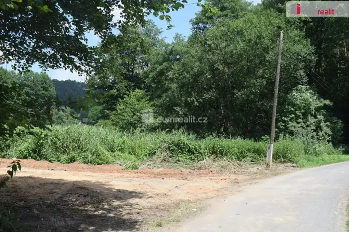 Prodej zahrady, Mukařov, 1560 m2