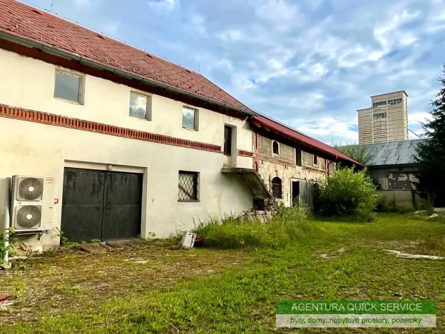 Pronájem skladu, Bubovice, 670 m2