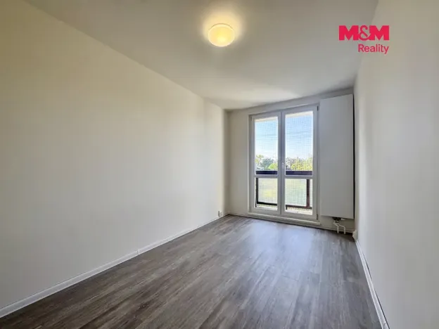 Pronájem bytu 4+1, Praha - Hloubětín, Rochovská, 83 m2
