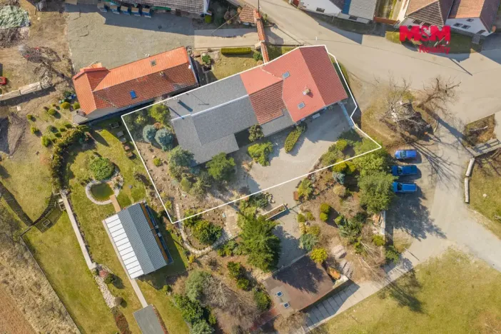 Prodej rodinného domu, Líský, 240 m2
