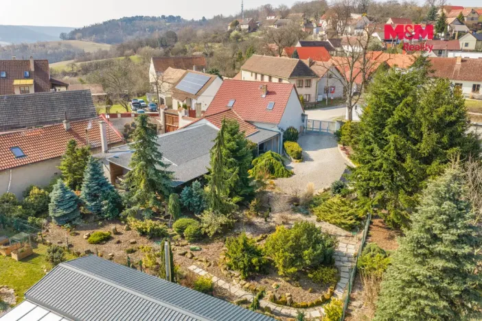 Prodej rodinného domu, Líský, 240 m2