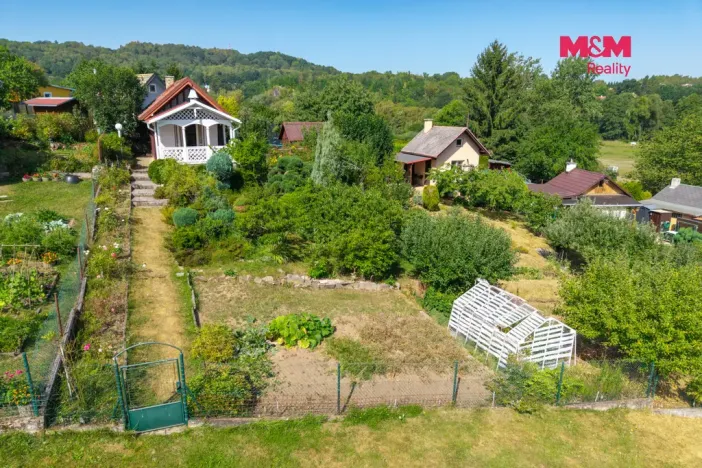 Prodej zahrady, Karlovy Vary - Doubí, 403 m2