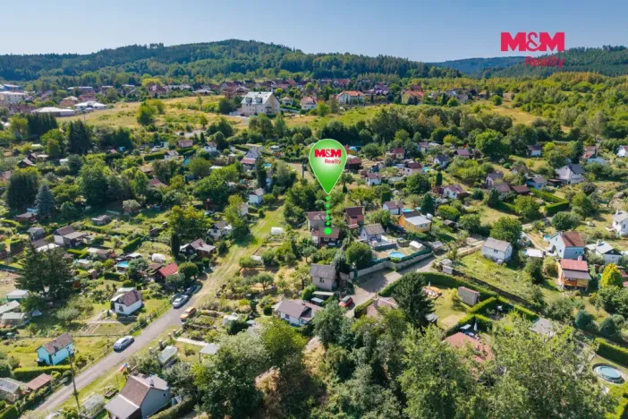 Prodej zahrady, Karlovy Vary - Doubí, 403 m2