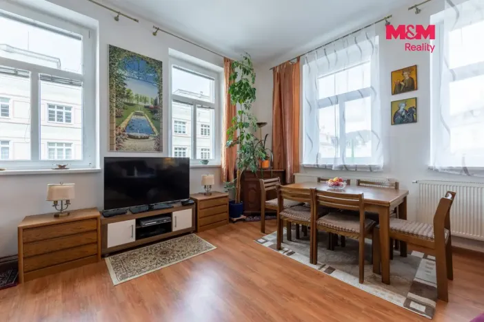 Pronájem bytu 2+1, Karlovy Vary, Dr. Davida Bechera, 59 m2