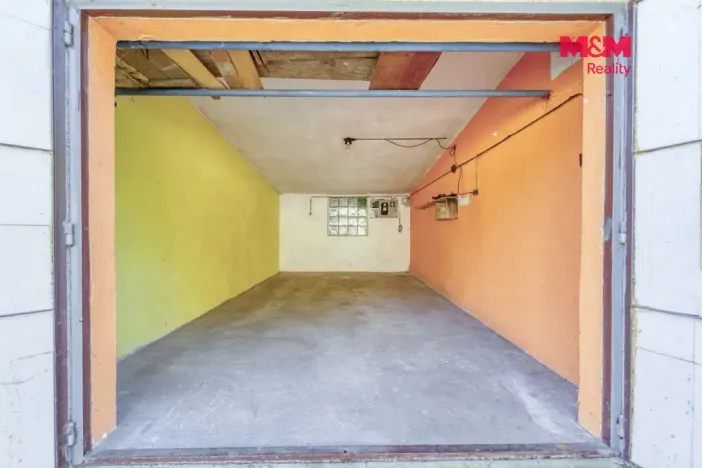 Prodej garáže, Tlučná, 22 m2