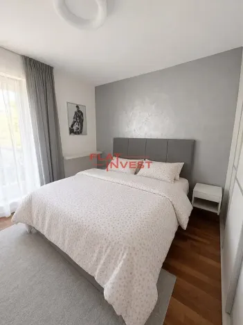 Pronájem bytu 2+kk, Praha - Vršovice, Vršovická, 80 m2