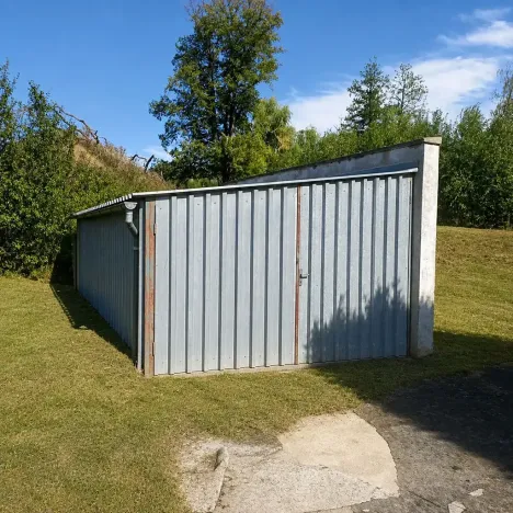 Pronájem garáže, Jindřichův Hradec, 31 m2