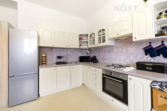 Pronájem bytu 2+kk, Praha - Vršovice, Vršovická, 49 m2
