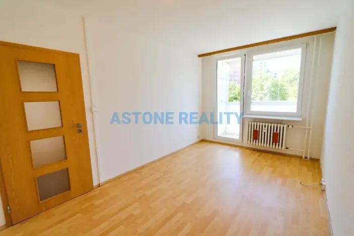 Pronájem bytu 3+kk, Praha - Kamýk, Papírníkova, 66 m2