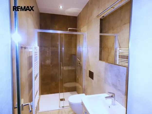 Pronájem bytu 2+kk, Praha - Smíchov, Staropramenná, 40 m2