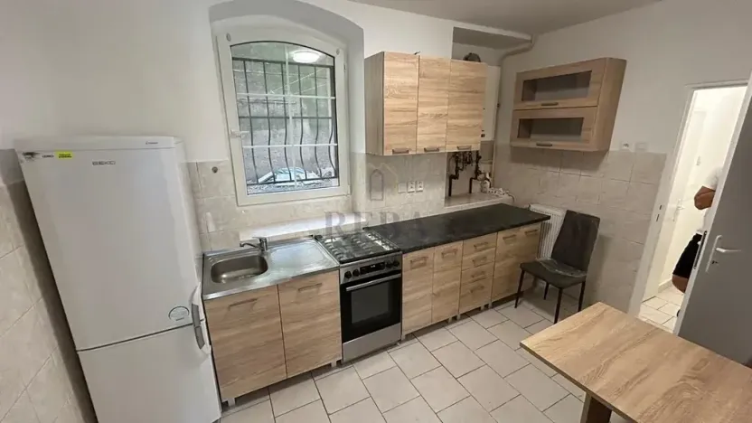 Pronájem bytu 2+1, Karlovy Vary, Pražská silnice, 74 m2