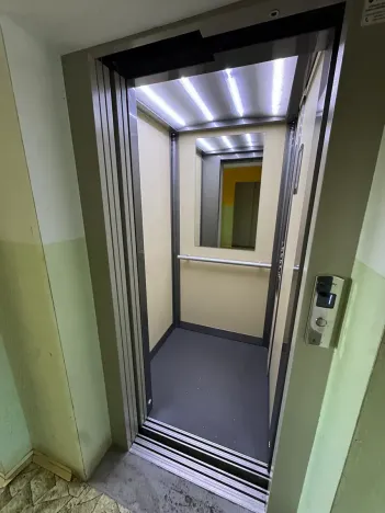 Pronájem bytu 2+kk, Příbram, Čechovská, 45 m2