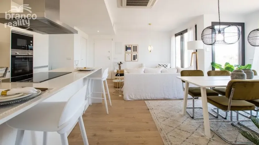 Prodej bytu 4+kk, Villajoyosa, Alicante, Španělsko, 115 m2