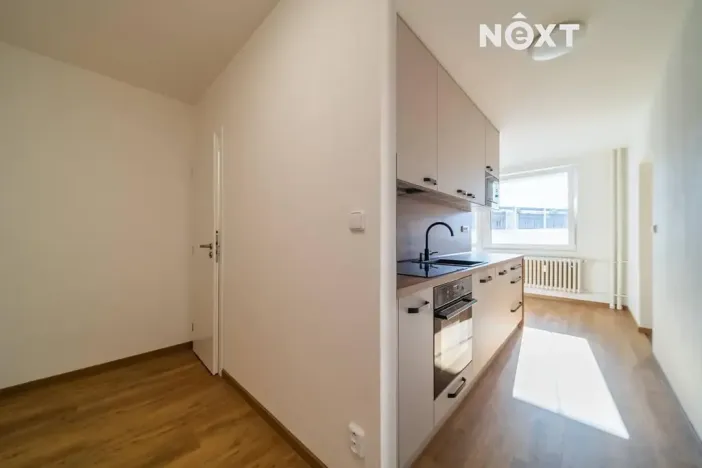 Pronájem bytu 1+1, Vsetín, Jiráskova, 45 m2