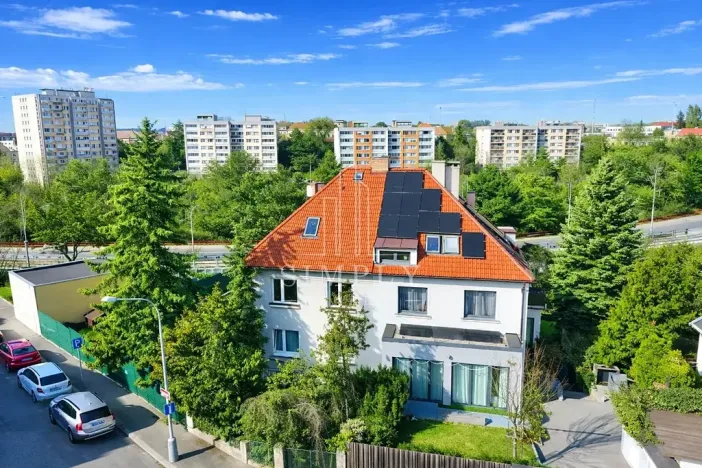 Prodej vícegeneračního domu, Praha - Hostivař, Herbenova, 360 m2