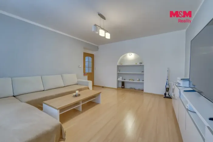Prodej rodinného domu, Hřebeč, nám. Draha, 150 m2