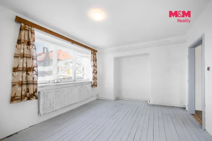 Prodej bytu 3+1, Poběžovice, Pohraniční stráže, 80 m2