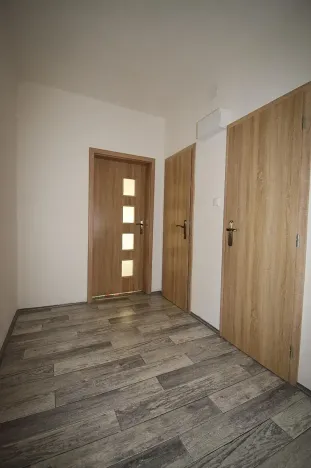 Pronájem bytu 2+1, Kadaň, Chomutovská, 53 m2