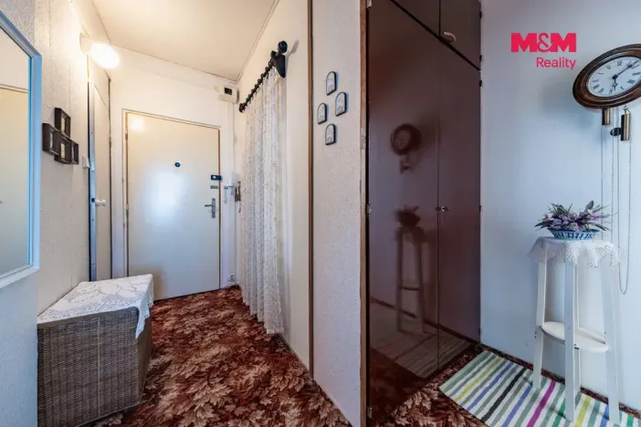 Prodej bytu 3+1, Chomutov, Komenského, 64 m2