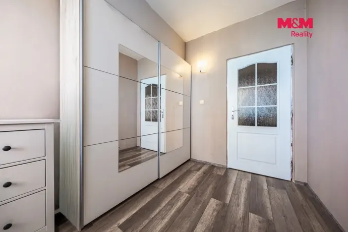 Prodej bytu 4+1, Klášterec nad Ohří - Miřetice u Klášterce nad Ohří, Ječná, 78 m2