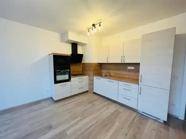Pronájem bytu 2+kk, Hradec Králové, Průběžná, 62 m2
