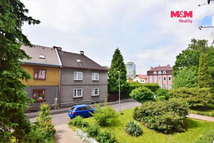 Pronájem bytu 1+1, Děčín - Děčín III-Staré Město, Rakovnická, 36 m2