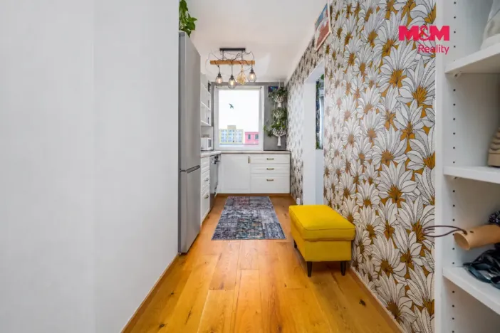 Pronájem bytu 3+kk, Praha - Bohnice, Řešovská, 67 m2