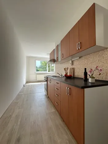 Pronájem bytu 1+kk, Česká Lípa, Okružní, 27 m2