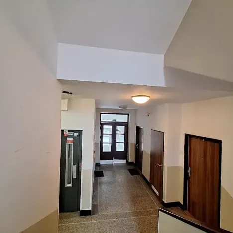 Pronájem bytu 2+kk, Praha - Břevnov, Bělohorská, 47 m2