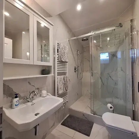 Pronájem bytu 2+1, Praha - Karlín, Březinova, 90 m2