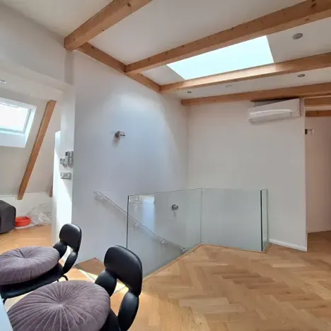 Pronájem bytu 2+1, Praha - Karlín, Březinova, 90 m2