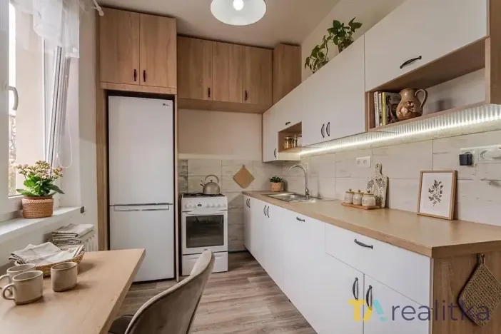 Prodej bytu 3+1, Třinec, Máchova, 69 m2