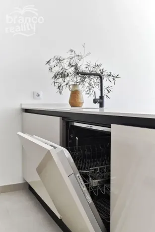 Prodej rodinného domu, Torrevieja, Alicante, Španělsko, 100 m2