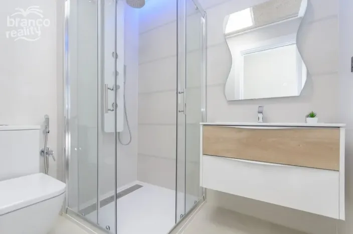 Prodej rodinného domu, Torrevieja, Alicante, Španělsko, 63 m2