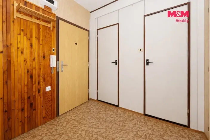 Prodej bytu 2+kk, Praha - Modřany, Urbánkova, 44 m2